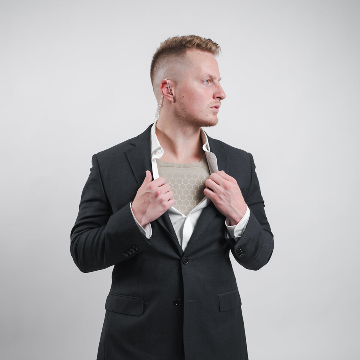 Compression Shirt-22.jpg__PID:ea2bf68b-29cb-4e8d-a708-795778a0710a